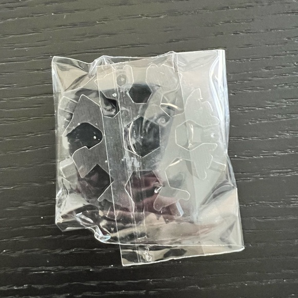 Multi-tool keychain‎ - Picture 2 of 2